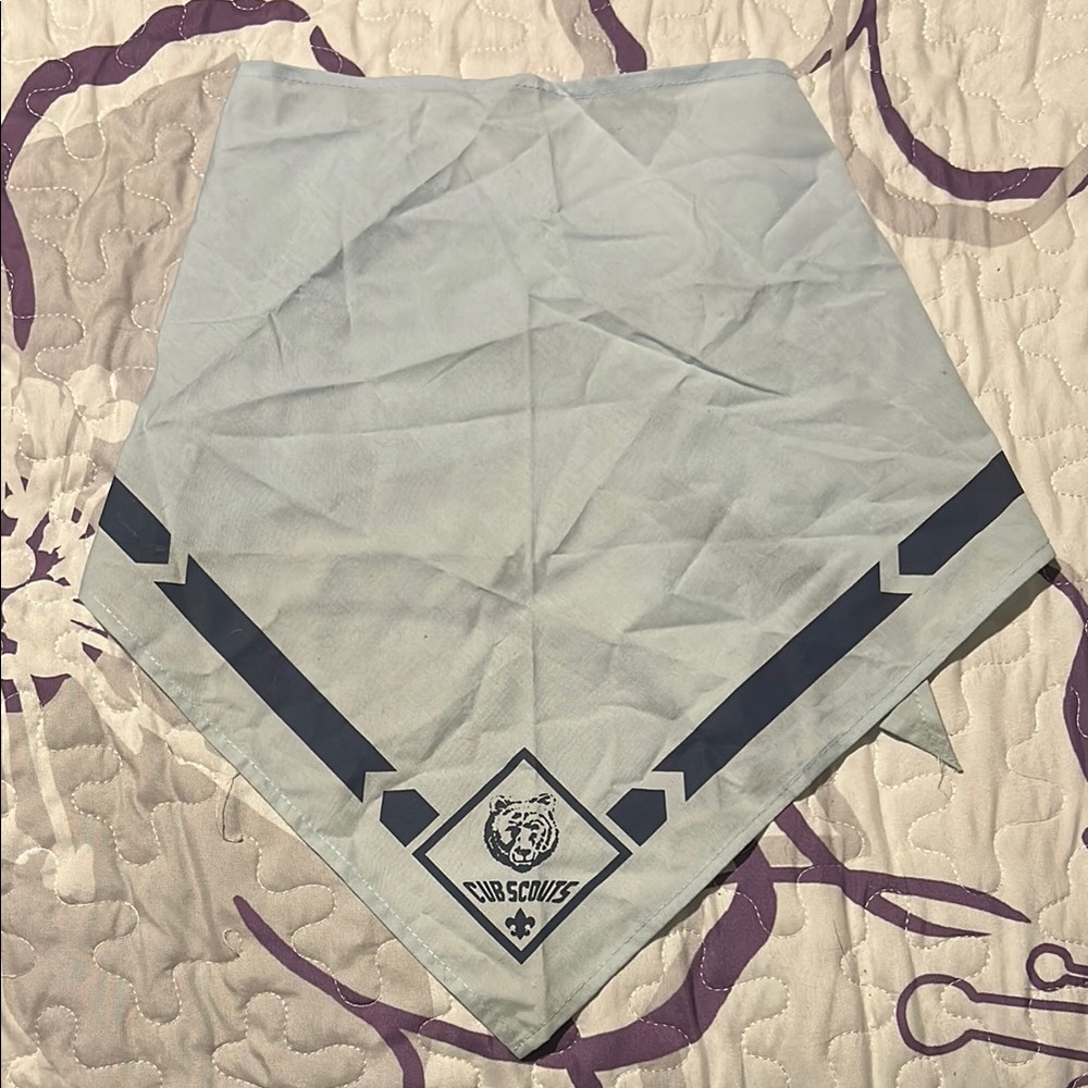 Cub Scouts Neckerchief in Light Blue and Navy